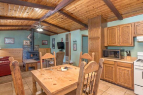 Roadrunner - Cozy Whirlpool Cabin in Upper Canyon